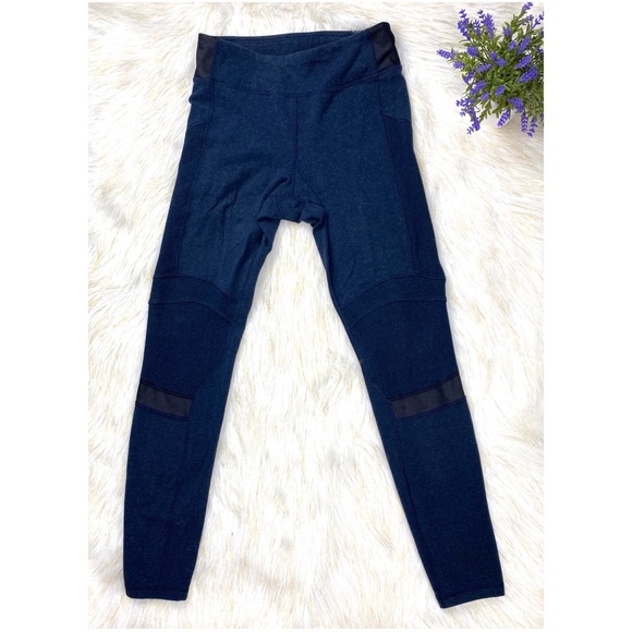 Lululemon Navy Blue Legging Size 6 - Picture 3 of 6